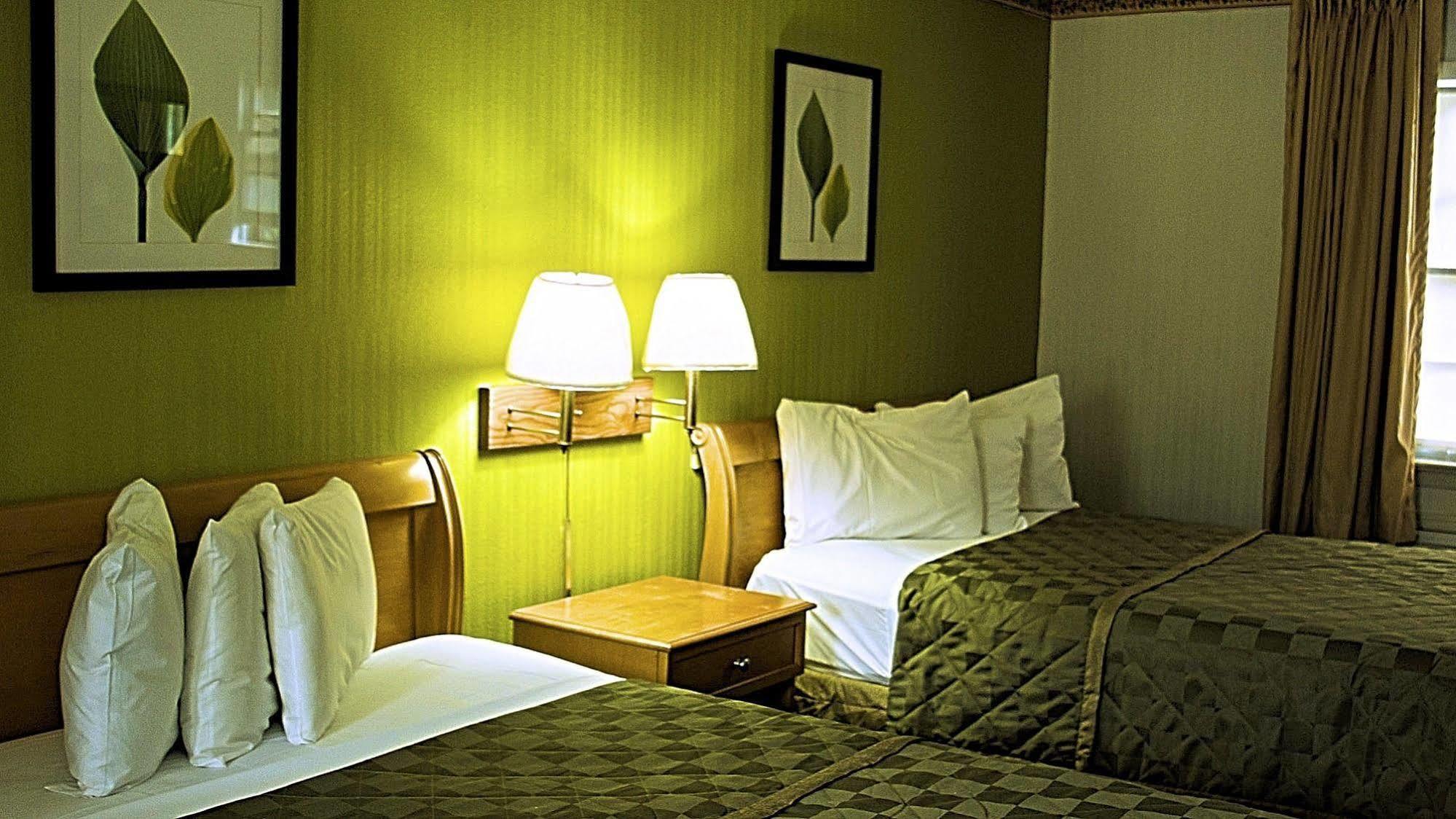 Twi-Lite Inn Фронт-Ройал Экстерьер фото